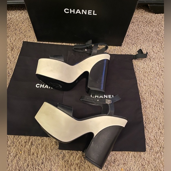 Chanel Ankle Strap Leather Platform 39.5 - Picture 7 of 14